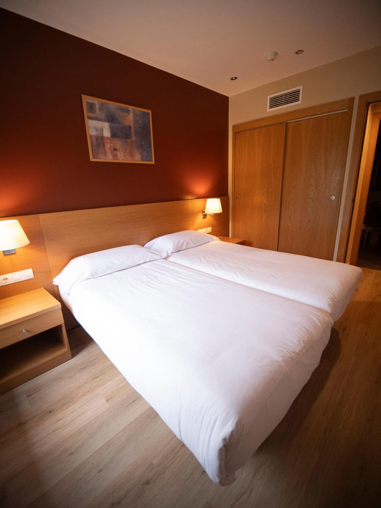 Aparthotel Siente Boí&SPA Pla de l'Ermita Exterior foto